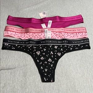 Victoria’s Secret Logo Waist Thongs Size M